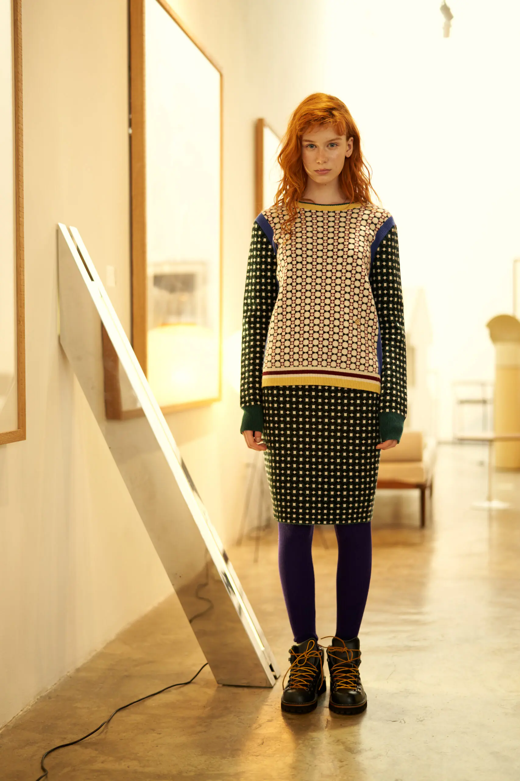 Green and Wine Red Geometric Jacquard Crewneck Wool Top - 图片 2