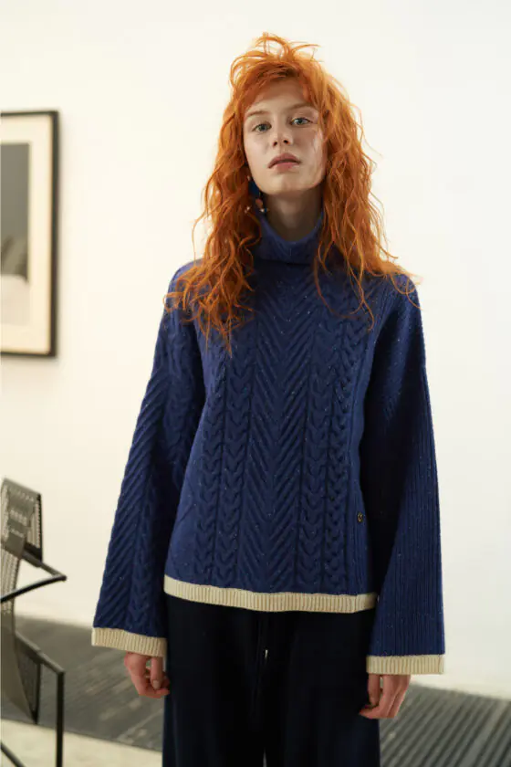 Cable Knit Stand Collar Wool Top